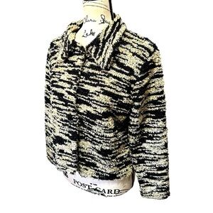 La Fete Cropped 4 Button loose Fit Cardigan Sweater Sz Large